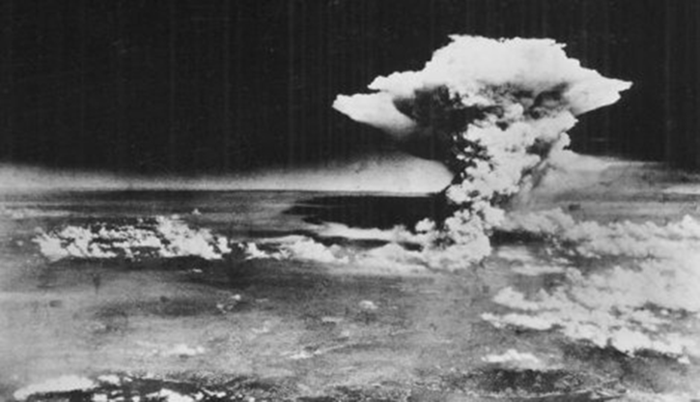 UŽAS U FUNKCIJI MIRA - Sećanje na Hirošimu i Nagasaki